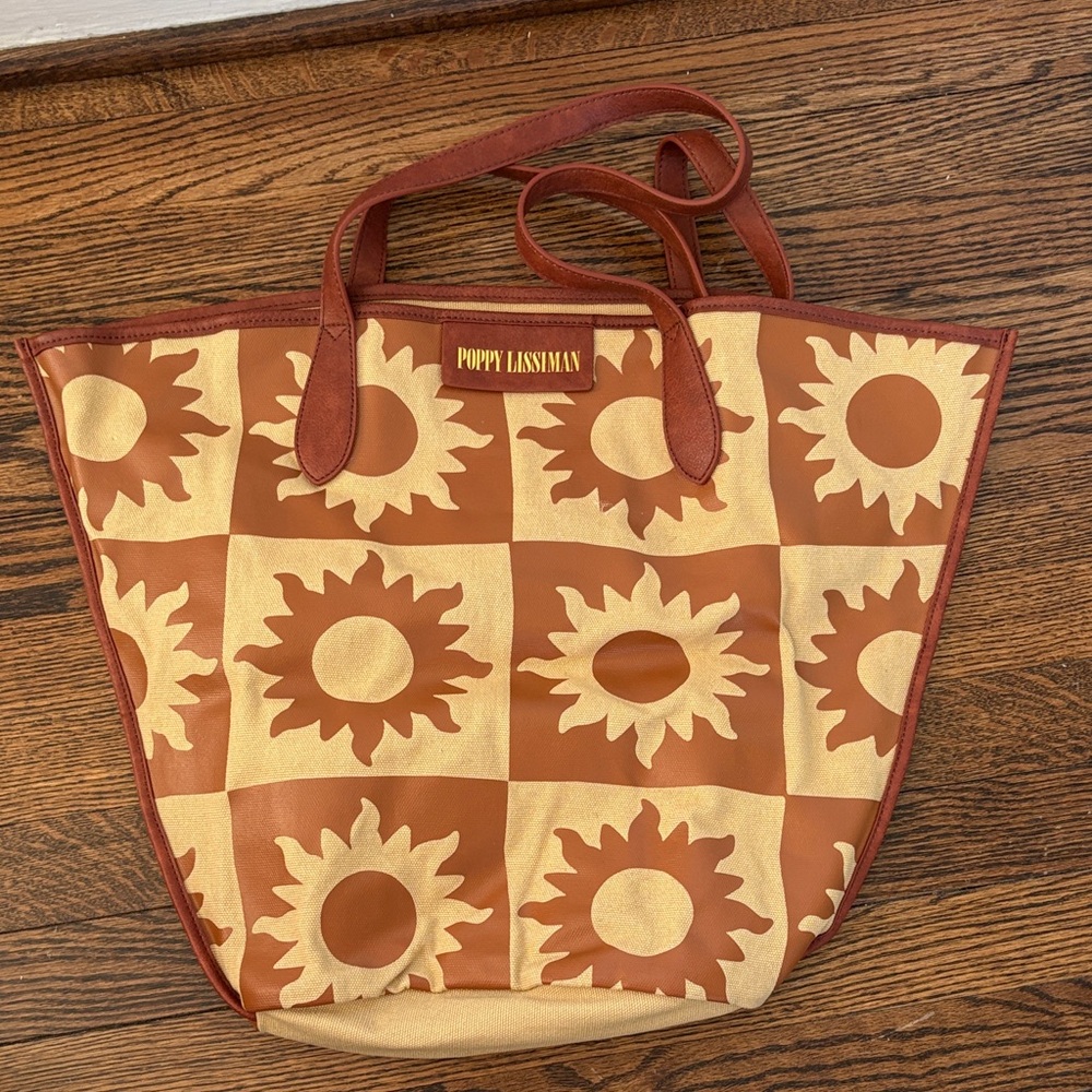 Poppy Lissiman Lio Tote - Sand Suns